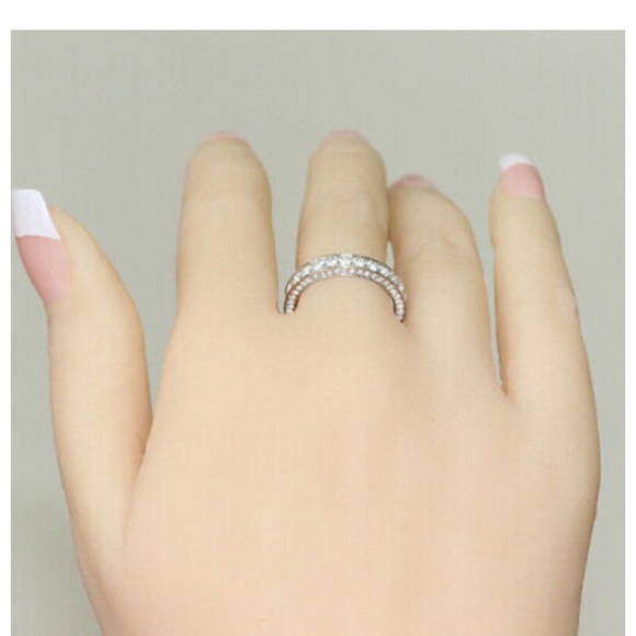 NEW 924 Sterling silver Diamond Ring - Picture 7 of 9